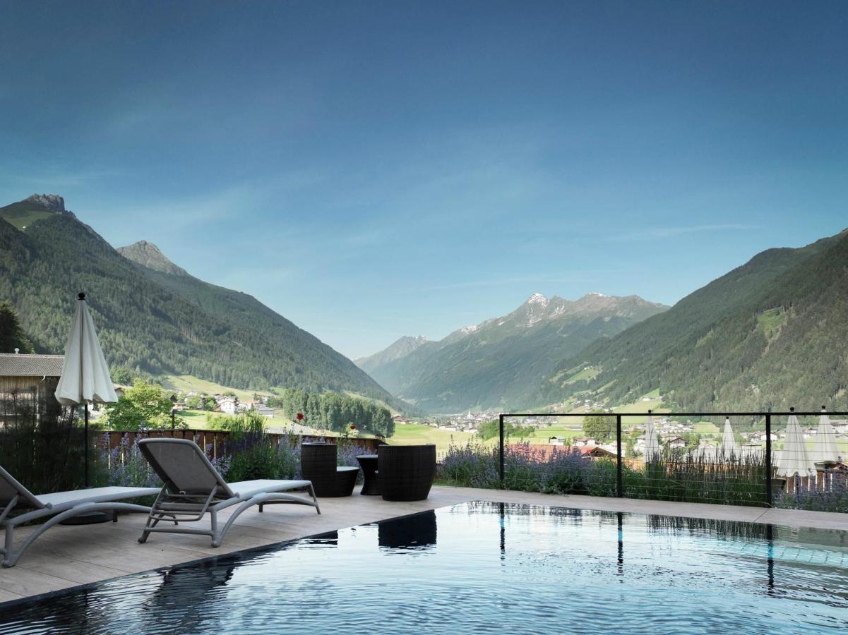 Lifestylepanoramahotel Erika Superior Neustift im Stubaital Buitenkant foto