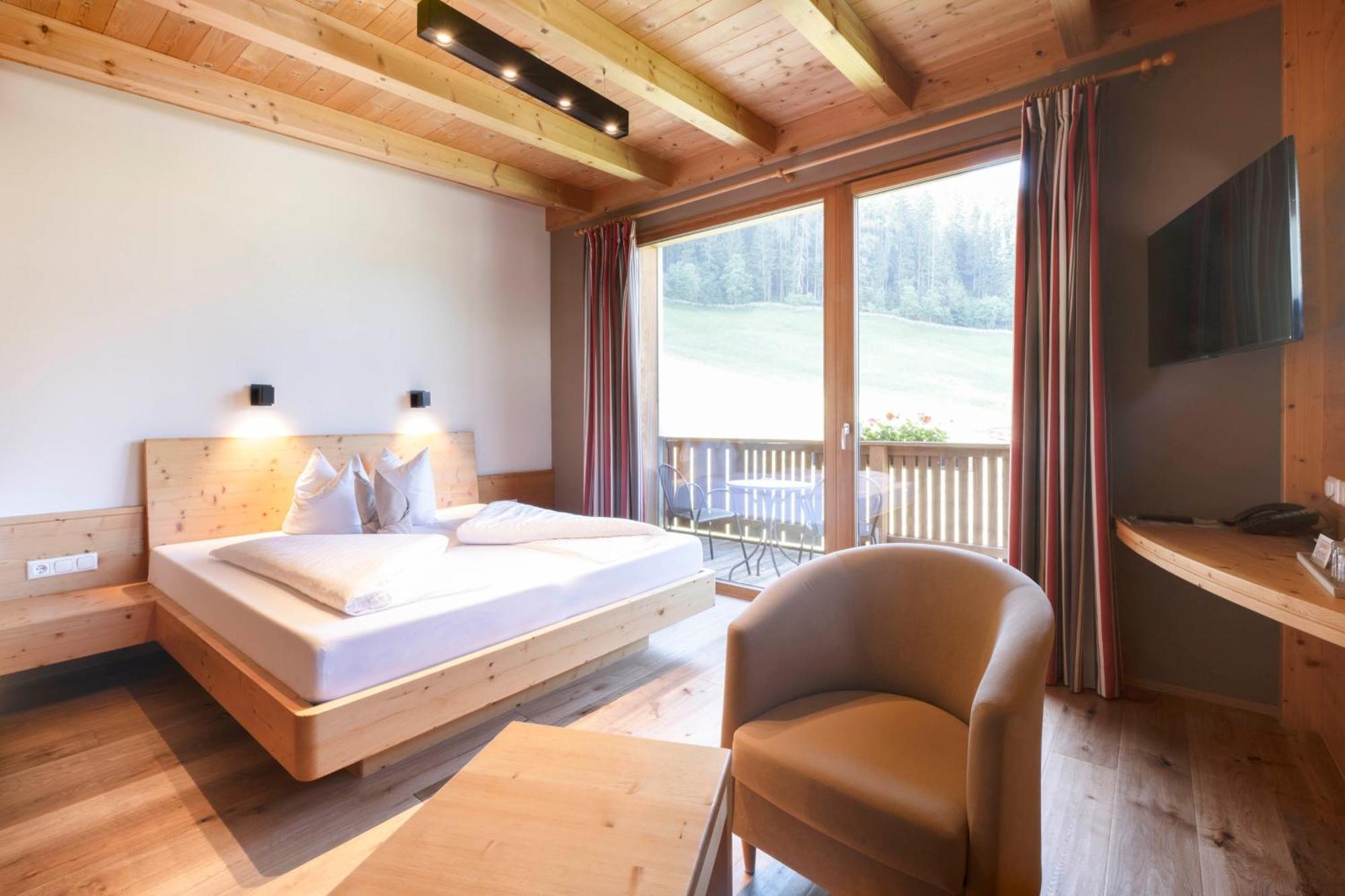 Lifestylepanoramahotel Erika Superior Neustift im Stubaital Buitenkant foto